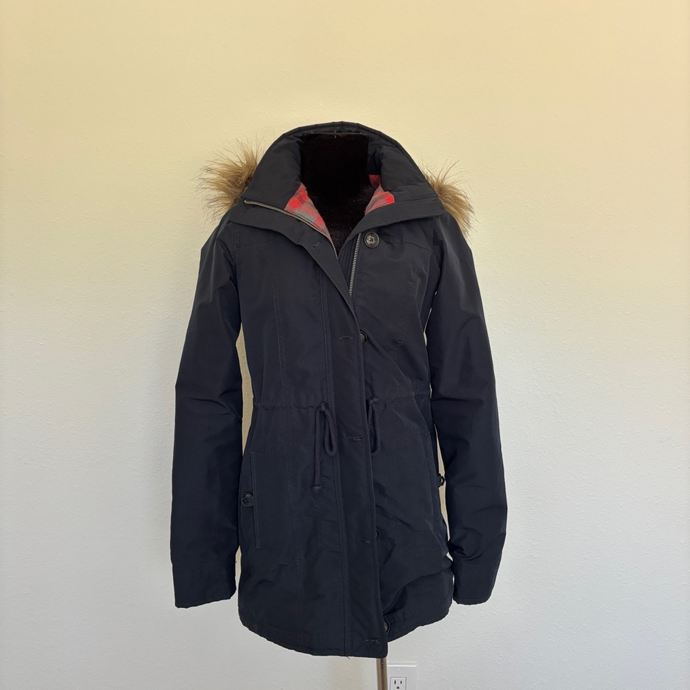 Hollister Navy Winter Coat With Removable Faux Fur Trim Hood